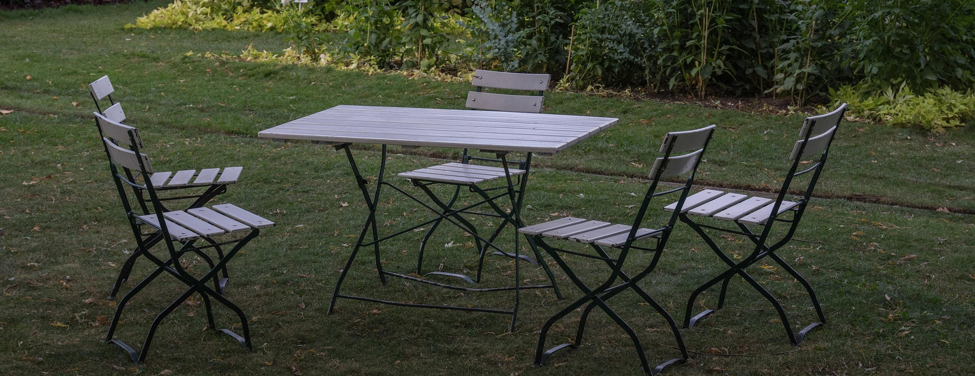 Tuin & Buiten -Tuin & Buiten garden table 3763381 1920