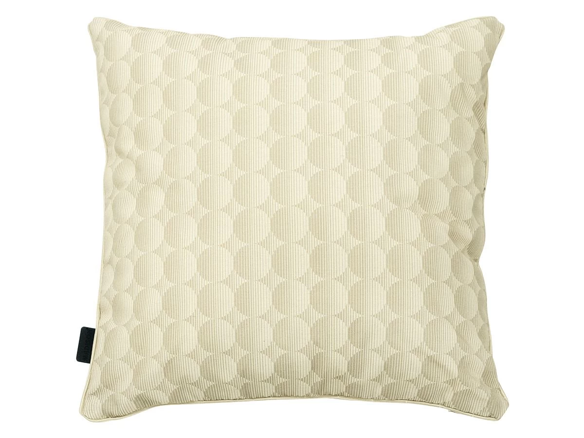 Madison Mairo Sand Outdoor 50 X 50 Sierkussen 3 Madison Mairo Sand Outdoor 50 X 50 Sierkussen